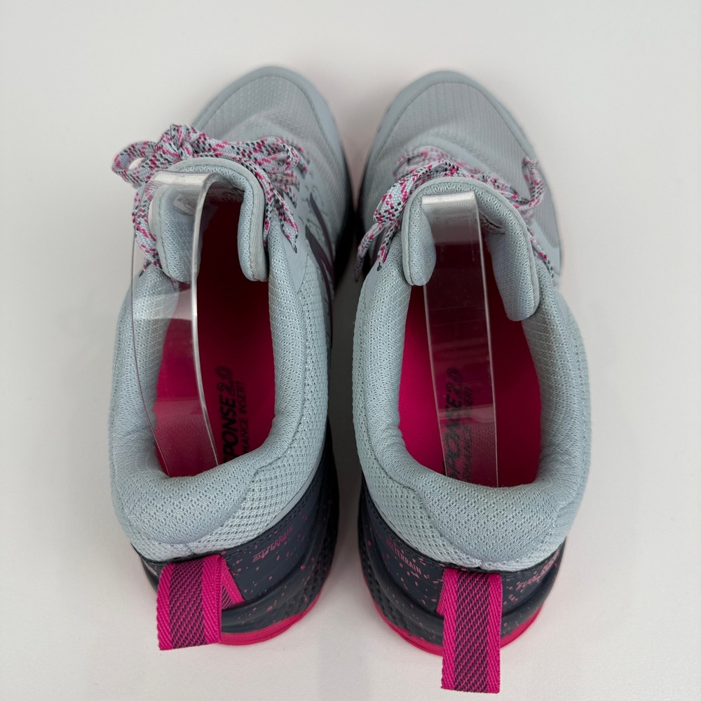 New Balance Women's Size 9.5 WTNTRRL1 Trail Running Shoes Gray Pink - Picture 7 of 9